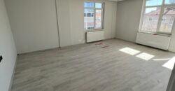 İMARET EMLAK’TAN ALACASULUK MAHALLESİNDE 3+1 195m² ÇİFT BALKONLU ASANSÖRLÜ KİLERLİ SATILIK DAİRE