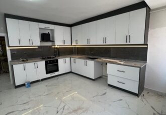 İMARET EMLAK’TAN ALACASULUK MAHALLESİNDE 3+1 195m² ÇİFT BALKONLU ASANSÖRLÜ KİLERLİ SATILIK DAİRE